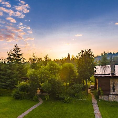 Klen Hotel Mîkulîciîn Exterior foto