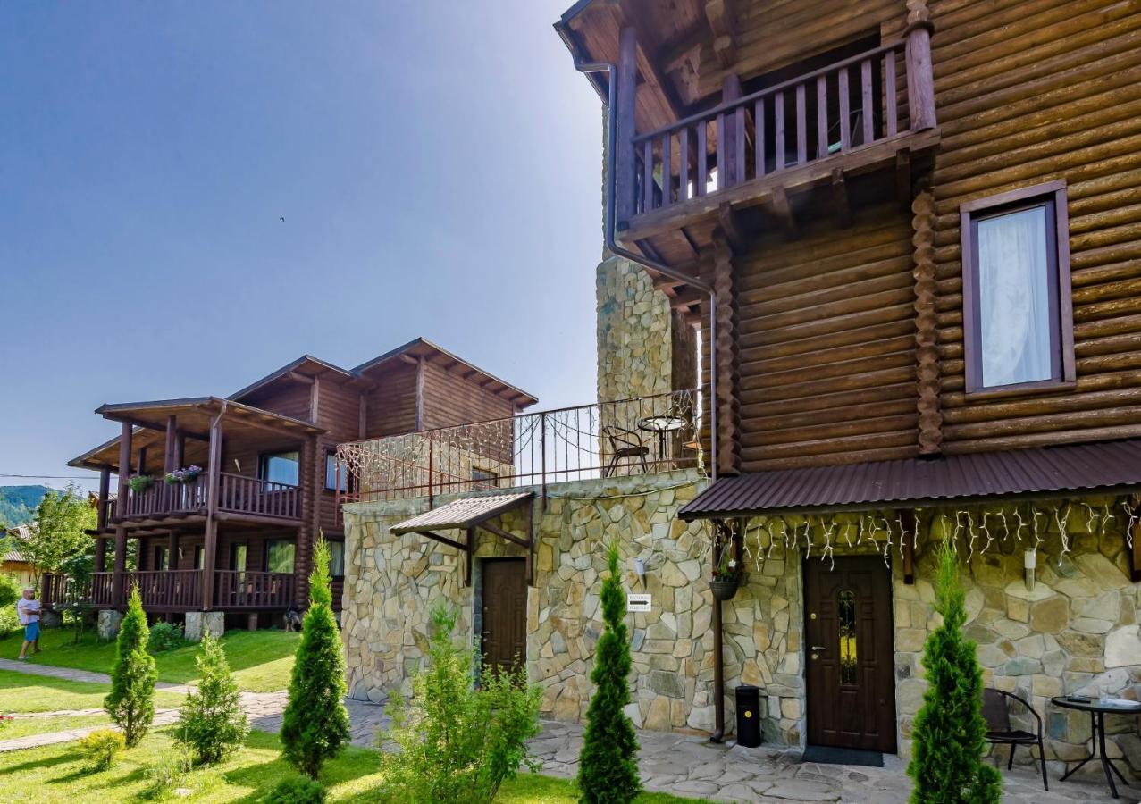 Klen Hotel Mîkulîciîn Exterior foto
